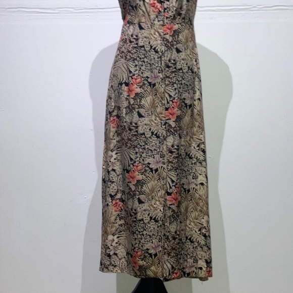 Brown and coral cool toned floral button down adjustable waist long dress - Picture 9 of 14